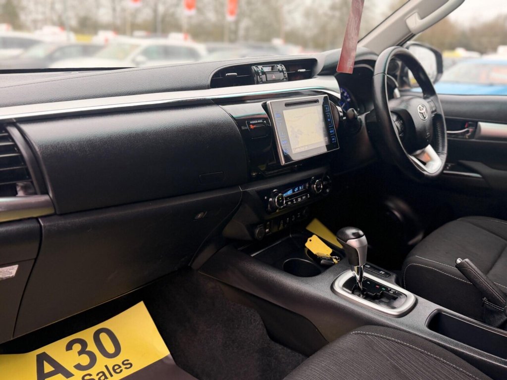 Used Toyota Hilux 2019 for sale - 77594604: Photo 47