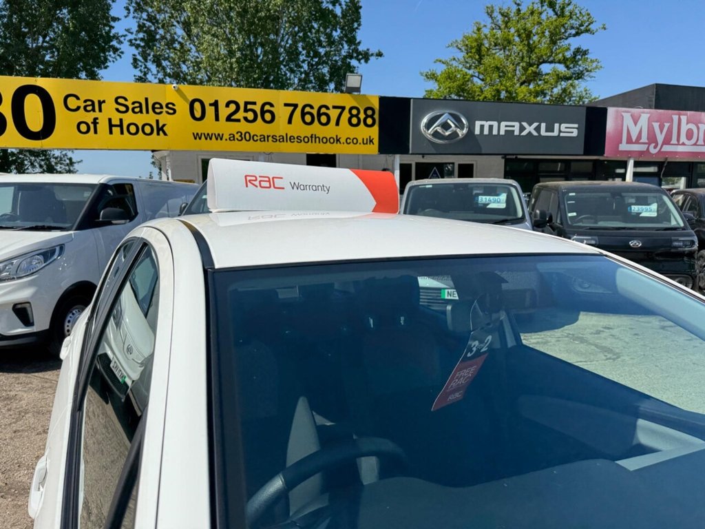 Used Toyota Yaris 2014 for sale - 76285271: Photo 18