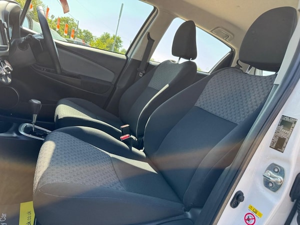 Used Toyota Yaris 2014 for sale - 76285271: Photo 38