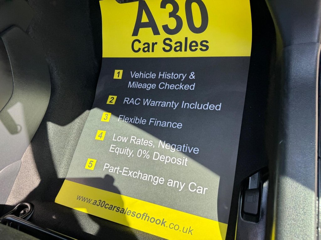 Used Toyota Yaris 2014 for sale - 76285271: Photo 41