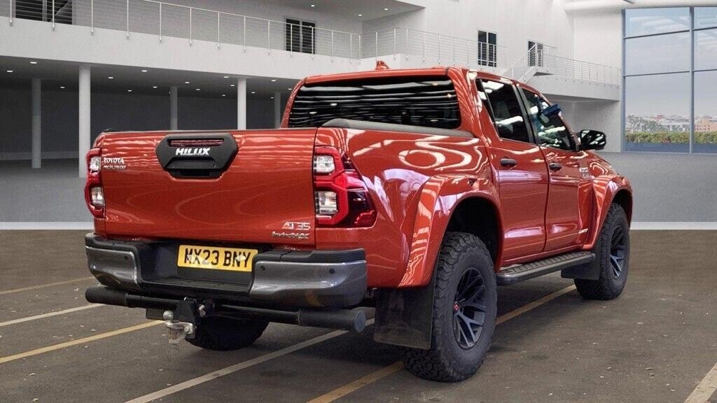 Used Toyota Hilux 2023 for sale - 78030559: Photo 11