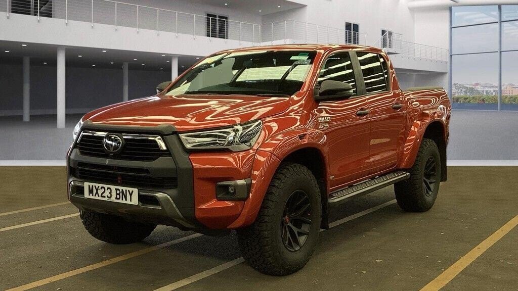 Used Toyota Hilux 2023 for sale - 78030559: Photo 9