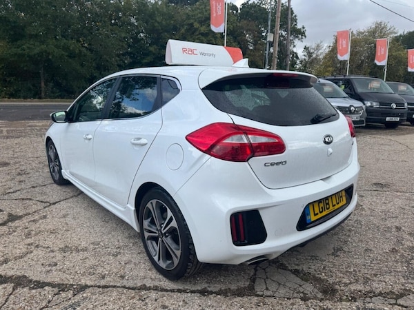 Used Kia Ceed 2018 for sale - 76266528: Photo 9