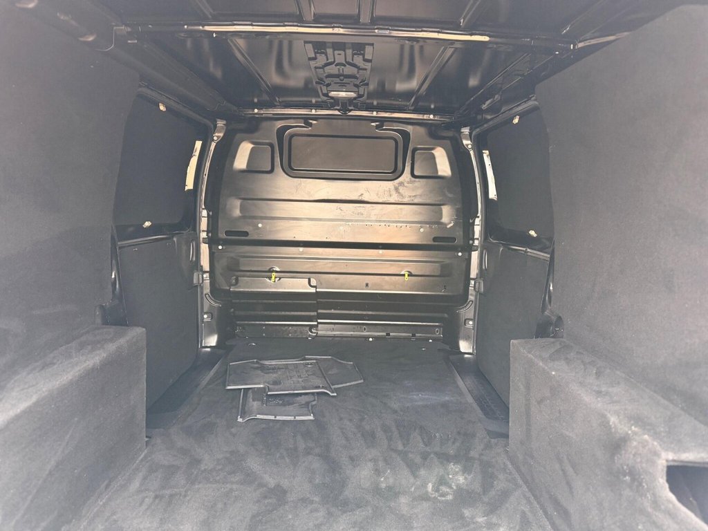 Used Peugeot Expert 2019 for sale - 76632340: Photo 21