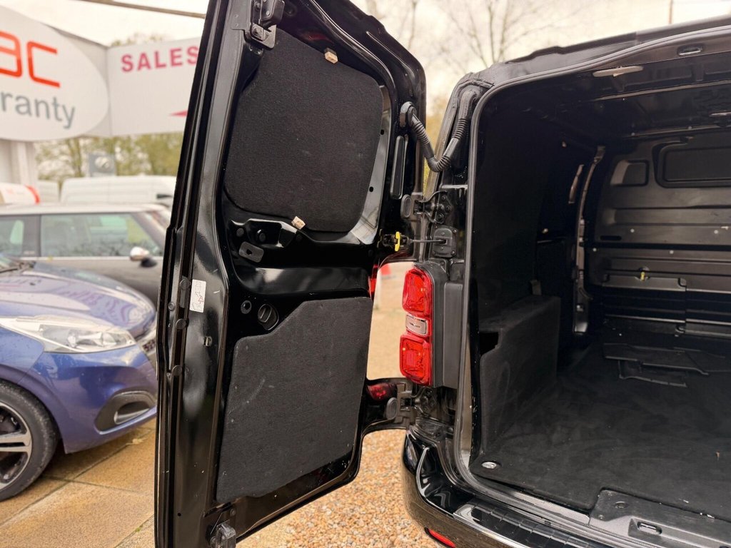 Used Peugeot Expert 2019 for sale - 76632340: Photo 37