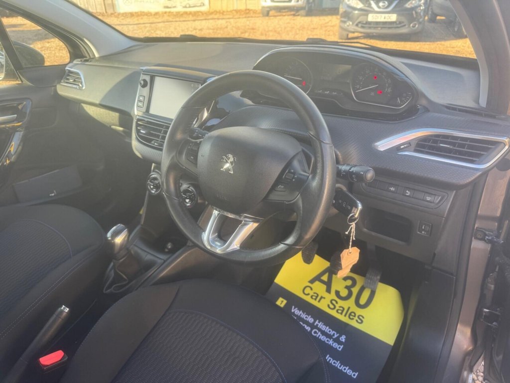 Used Peugeot 208 2018 for sale - 76710978: Photo 21