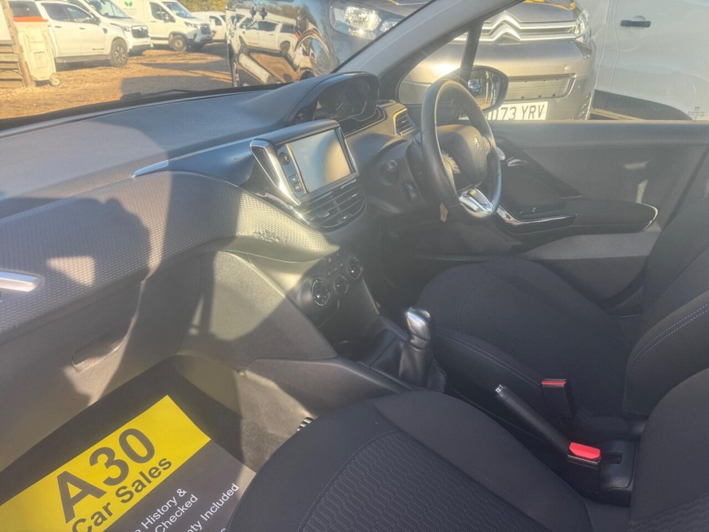 Used Peugeot 208 2018 for sale - 76710978: Photo 38
