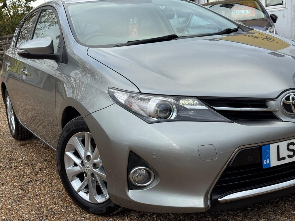 Used Toyota Auris 2015 for sale - 76496486: Photo 10