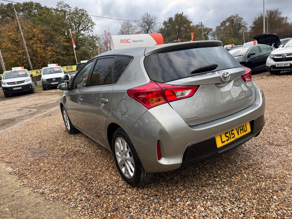 Used Toyota Auris 2015 for sale - 76496486: Photo 18