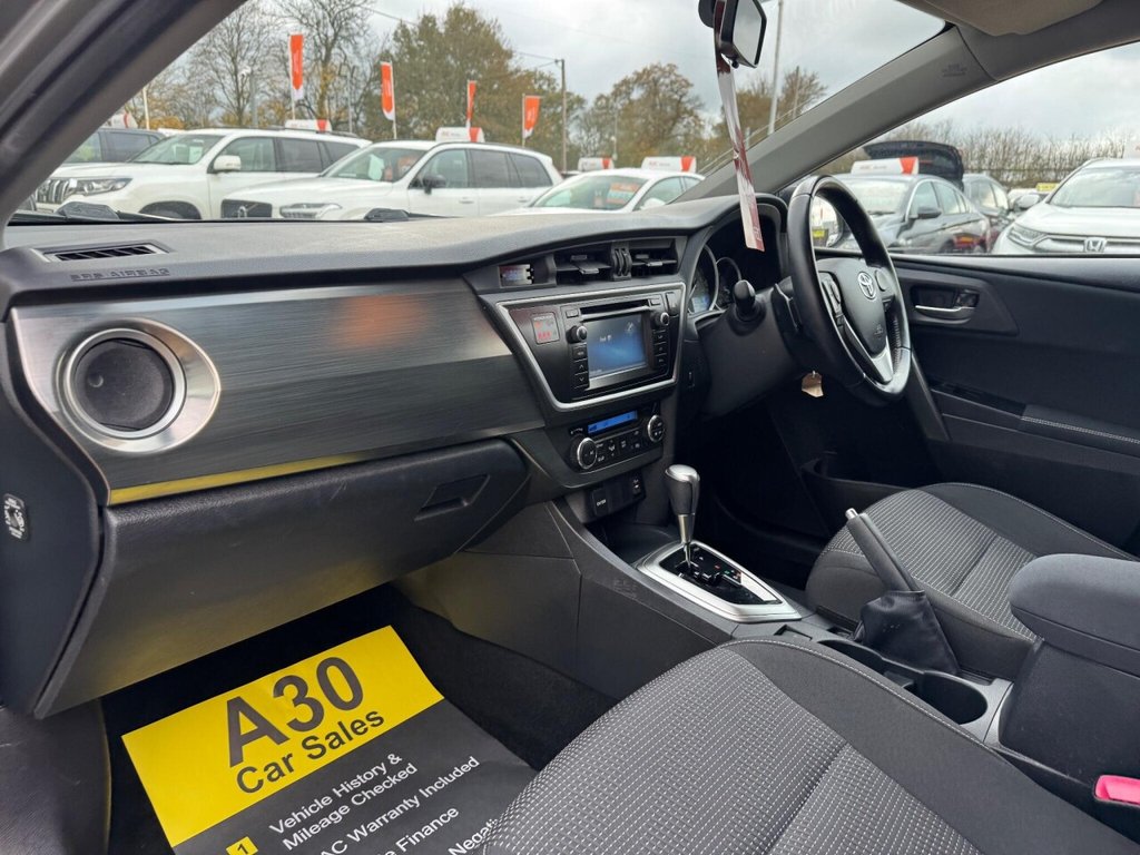 Used Toyota Auris 2015 for sale - 76496486: Photo 40