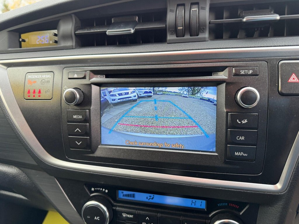 Used Toyota Auris 2015 for sale - 76496486: Photo 45