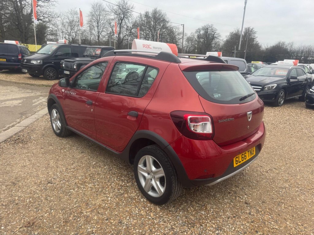 Used Dacia Sandero Stepway 2016 for sale - 77153415: Photo 12