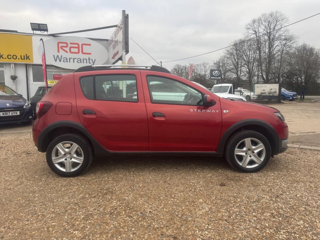 Used Dacia Sandero Stepway 2016 for sale - 77153415: Photo 7