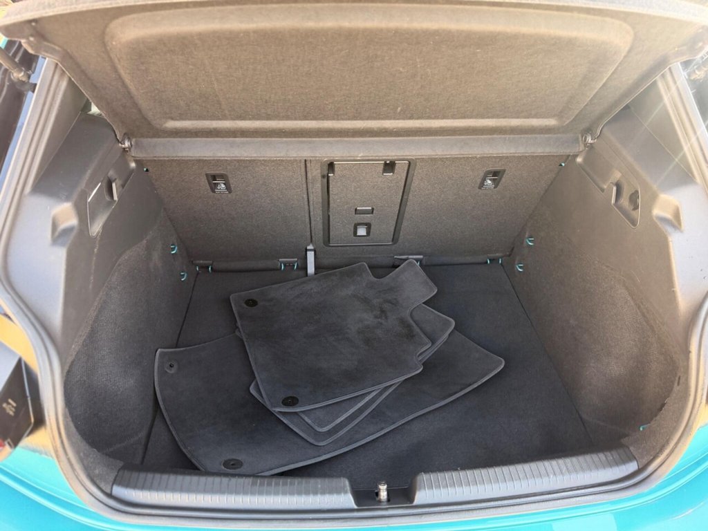 Used Volkswagen ID.3 2020 for sale - 77748752: Photo 33