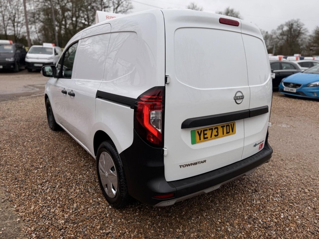 Used Nissan Other 2023 for sale - 77693367: Photo 19