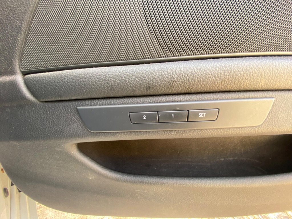 Used BMW 5 Series 2015 for sale - 76698537: Photo 39