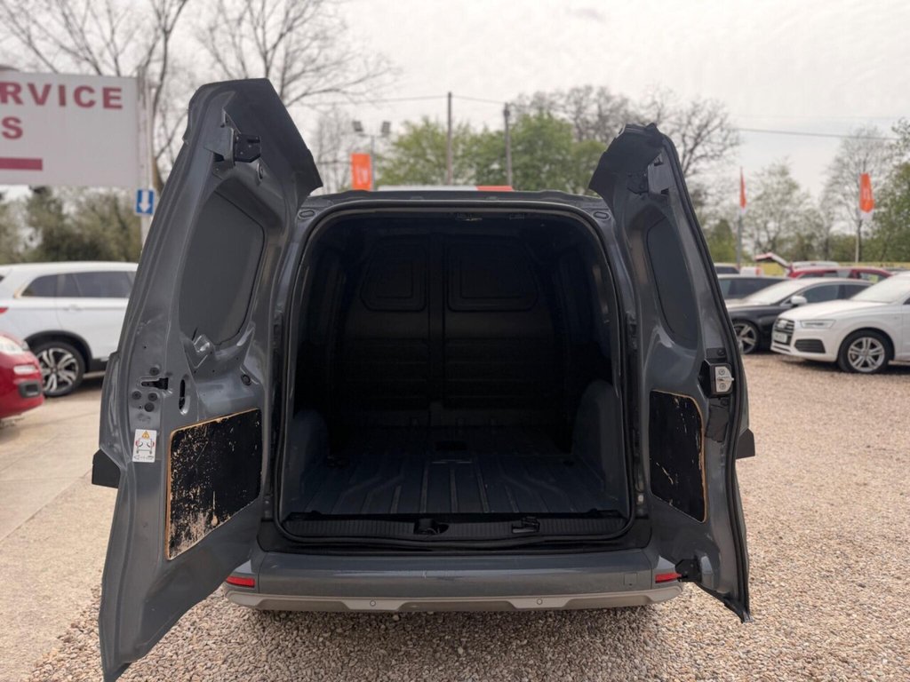 Used Nissan Other 2023 for sale - 78181810: Photo 21