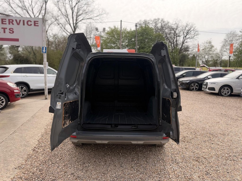 Used Nissan Other 2023 for sale - 78181810: Photo 22