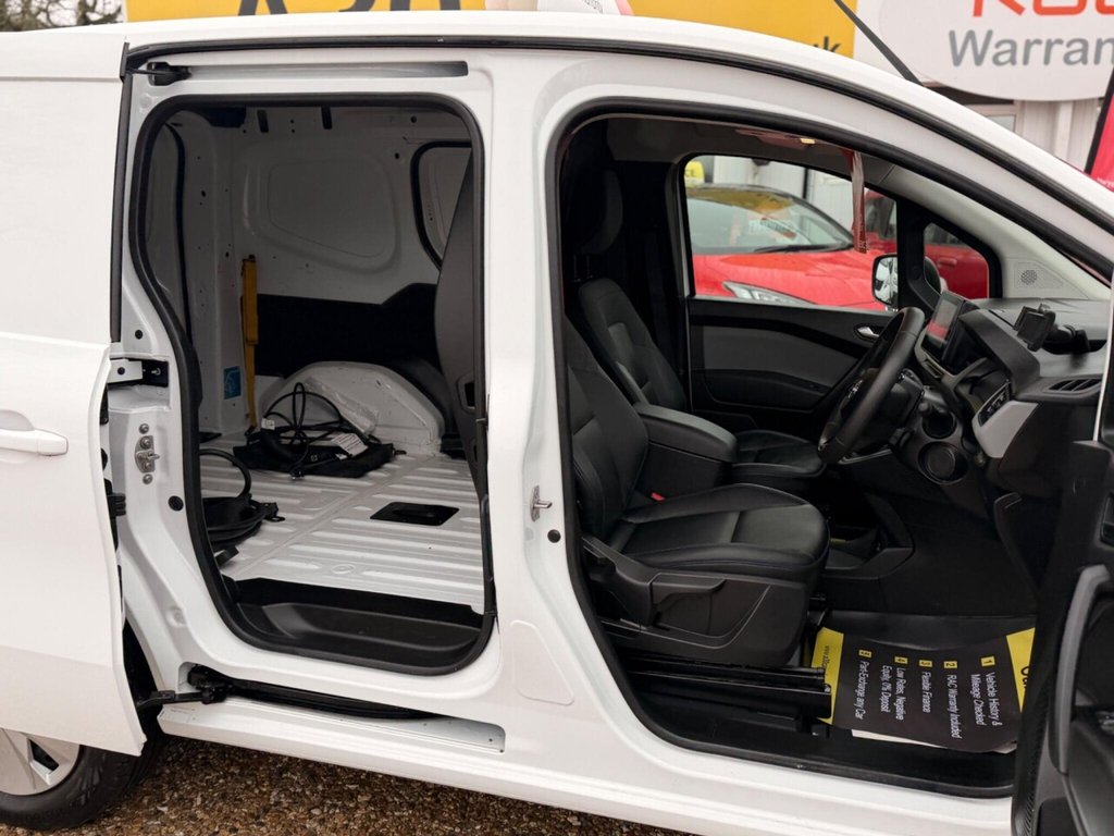 Used Nissan Other 2023 for sale - 77608885: Photo 24