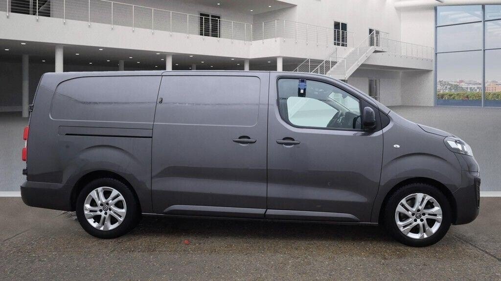 Used Vauxhall Vivaro 2022 for sale - 76454610: Photo 5