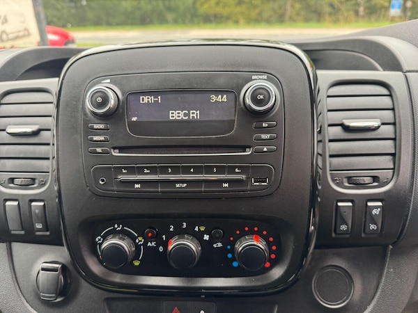 Used Vauxhall Vivaro 2019 for sale - 76267231: Photo 50