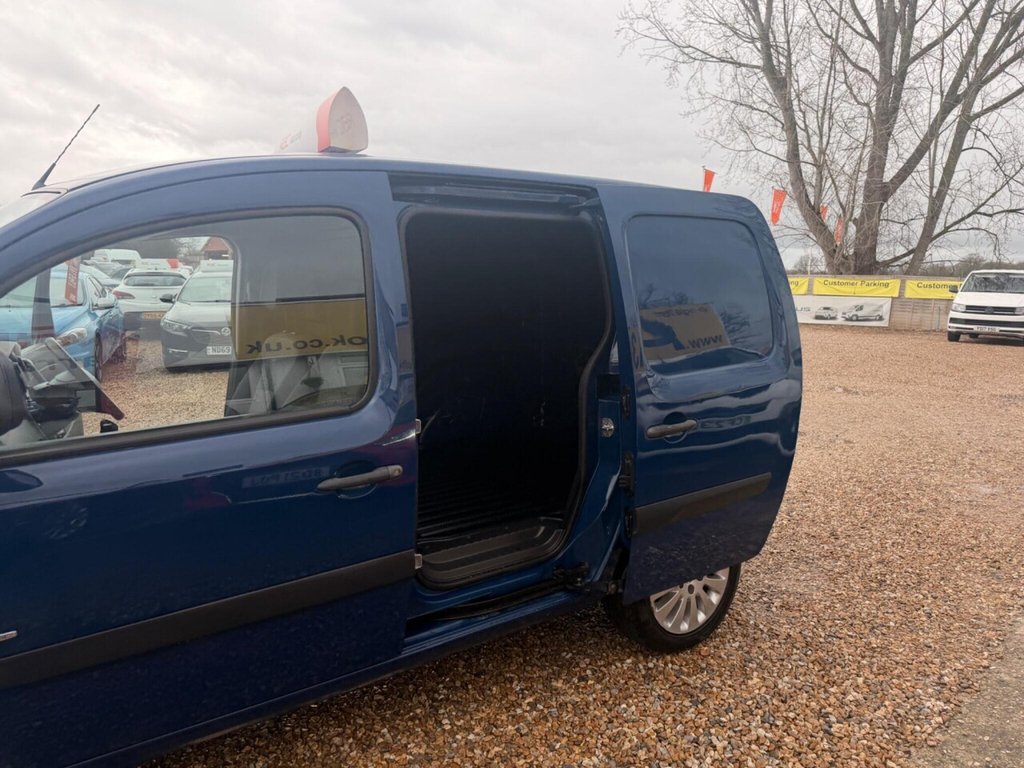 Used Mercedes-Benz Citan 2013 for sale - 77507615: Photo 40