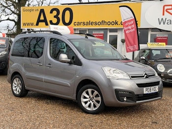 2018 (18) - 1.2 PureTech Flair 5dr