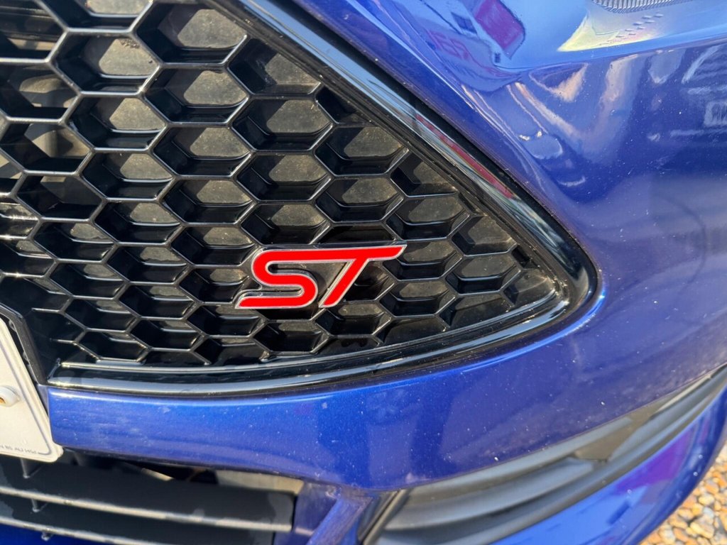 Used Ford Focus 2017 for sale - 76711274: Photo 10