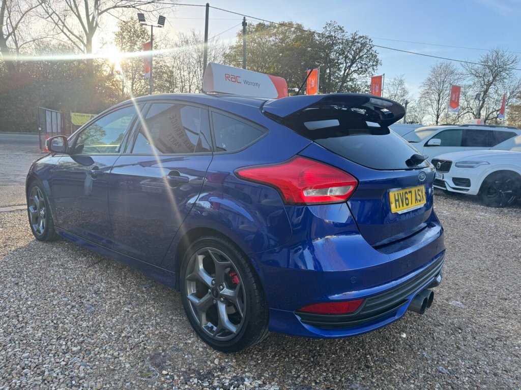 Used Ford Focus 2017 for sale - 76711274: Photo 7