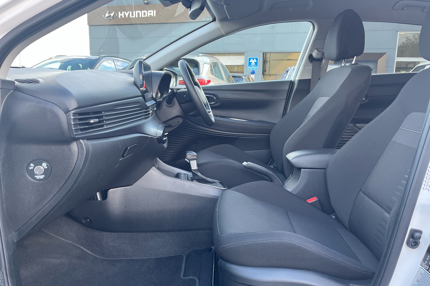 Used Hyundai BAYON 2025 for sale - 76679650: Photo 6