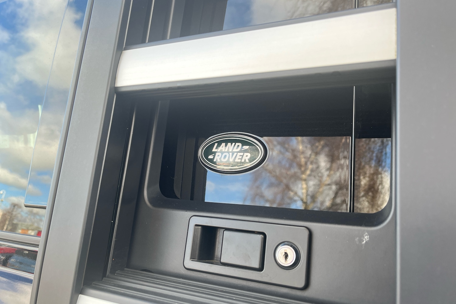 Used Land Rover Defender 2020 for sale - 77972274: Photo 15