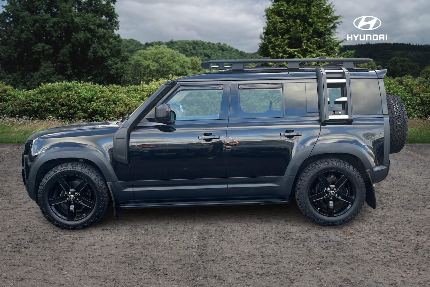 Used Land Rover Defender 2020 for sale - 77972274: Photo 9