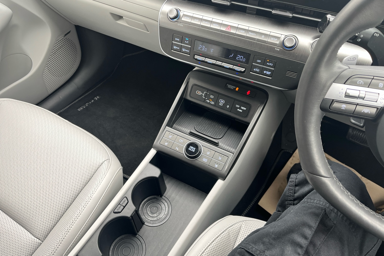 Used Hyundai KONA 2024 for sale - 76677675: Photo 14