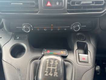 Used Peugeot Partner 2019 for sale - 74696239: Photo