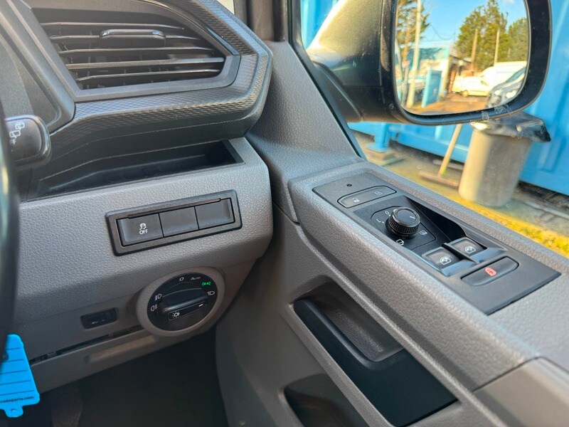 Used Volkswagen Transporter 2020 for sale - 76896654: Photo 5