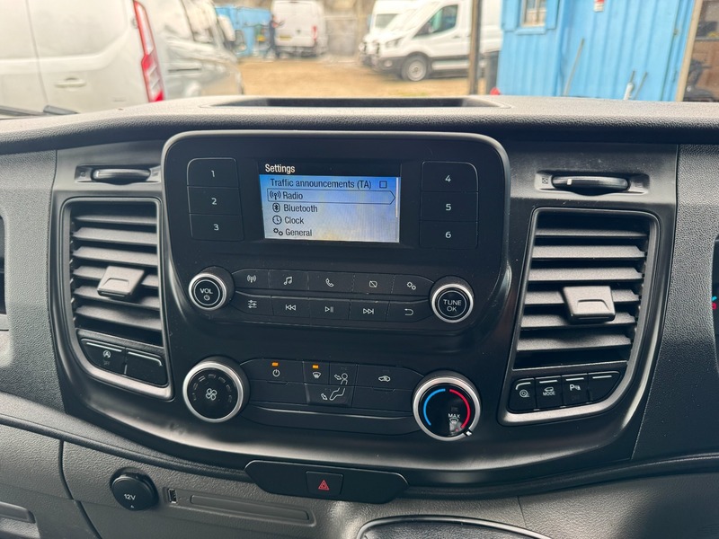 Used Ford Transit 2022 for sale - 78097635: Photo 2