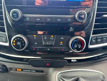 Used Ford Transit Custom 2021 for sale - 77277008: Photo