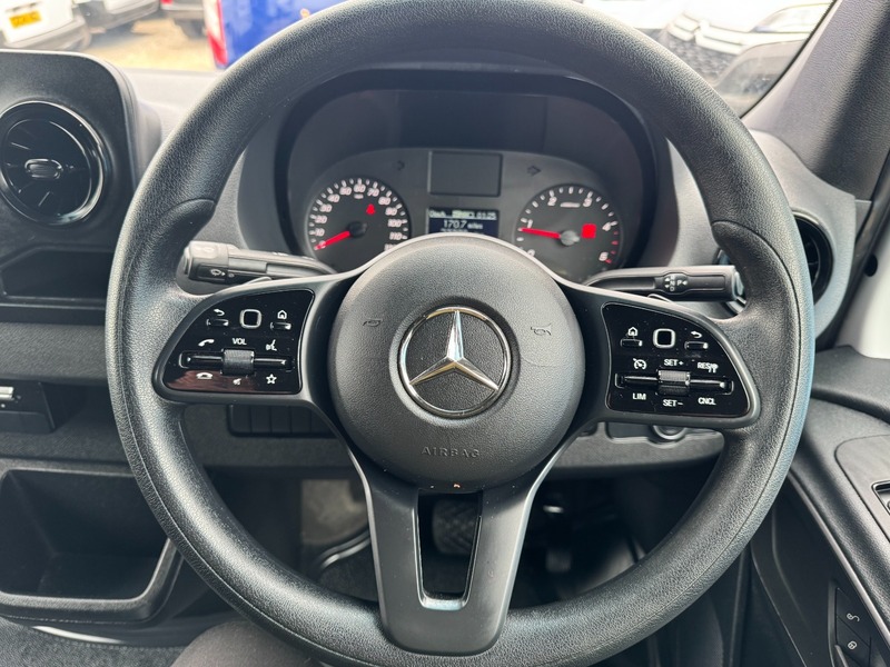 Used Mercedes-Benz Sprinter 2023 for sale - 78069638: Photo 5