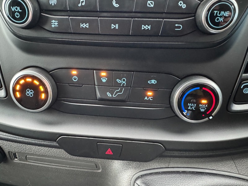 Used Ford Transit Custom 2021 for sale - 76863599: Photo 2