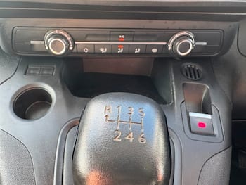 Used Peugeot Partner 2023 for sale - 79791962: Photo