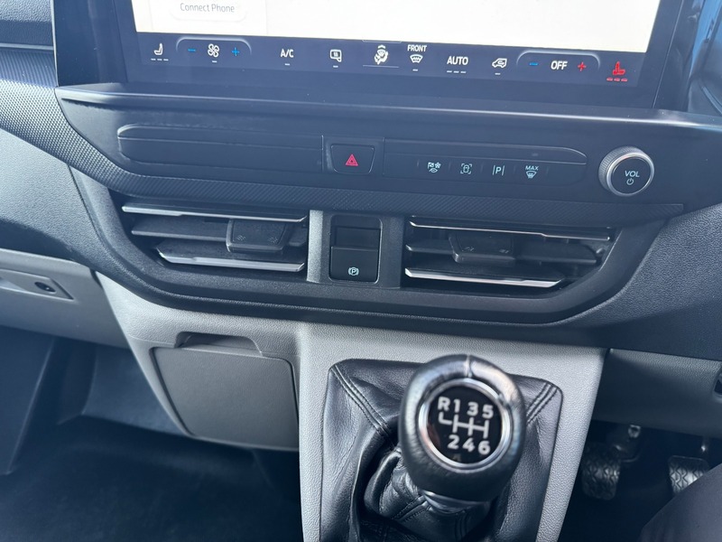 Used Ford Transit Custom 2024 for sale - 76368363: Photo 2