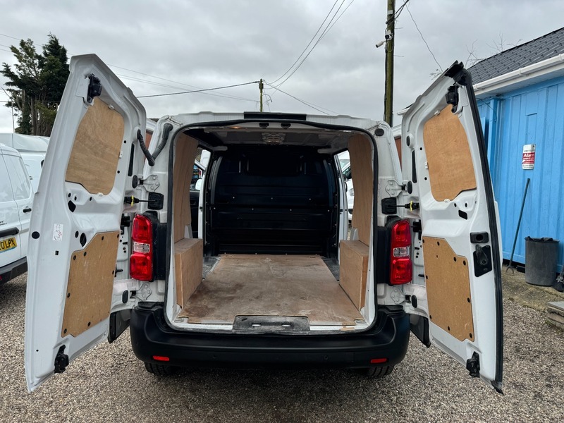 Used Vauxhall Vivaro 2024 for sale - 77937504: Photo 13