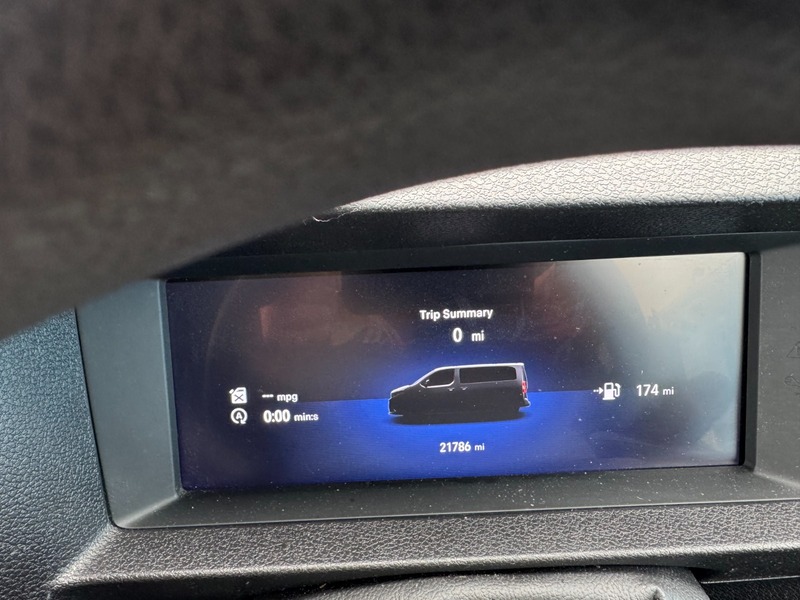 Used Vauxhall Vivaro 2024 for sale - 77937504: Photo 2