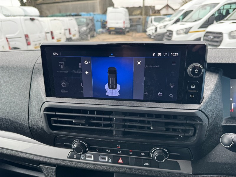 Used Vauxhall Vivaro 2024 for sale - 77937504: Photo 4