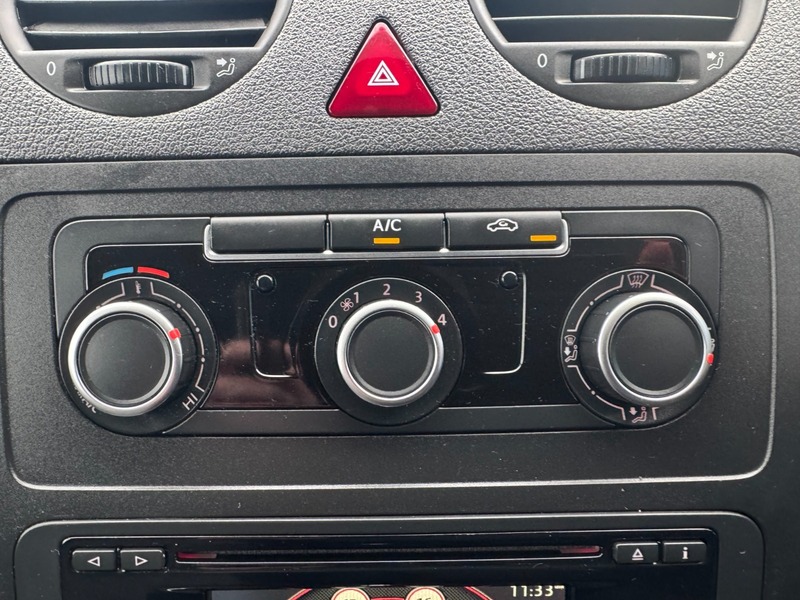 Used Volkswagen Caddy 2015 for sale - 76643109: Photo 3