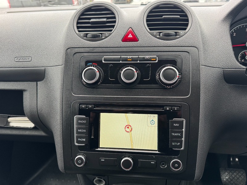 Used Volkswagen Caddy 2015 for sale - 76643109: Photo 5