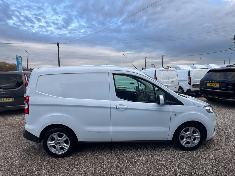 Used Ford Transit Courier 2022 for sale - 76482629: Photo 13