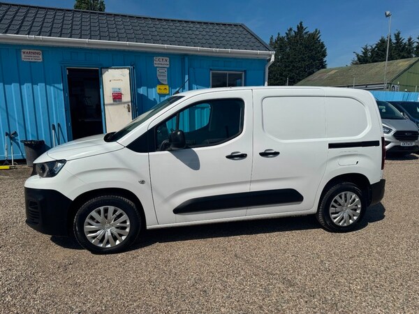Used Peugeot Partner 2020 for sale - 74649360: Photo 12