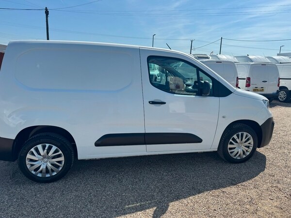 Used Peugeot Partner 2020 for sale - 74649360: Photo 17