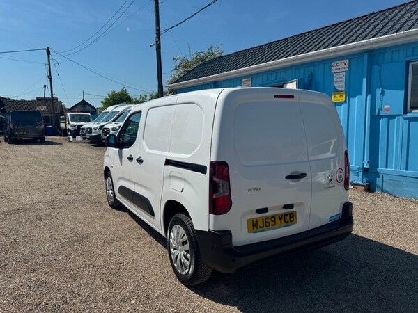 Used Peugeot Partner 2020 for sale - 74649360: Photo 18